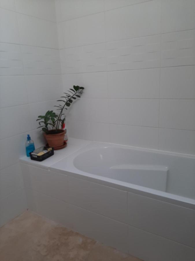 Hotel Chez Monique Et Remi Awinion Zewnętrze zdjęcie